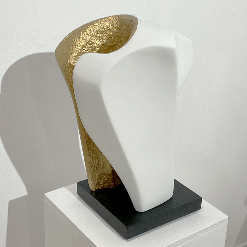 Untitled  |  One of a Kind 
 |  Indoor  |  17" x 8" x 7"  |  $1,200